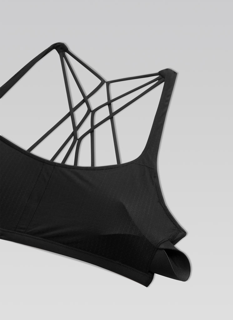 CRZ YOGA Women's Yoga Train Light Support Nakedfeel Strappy Bra White