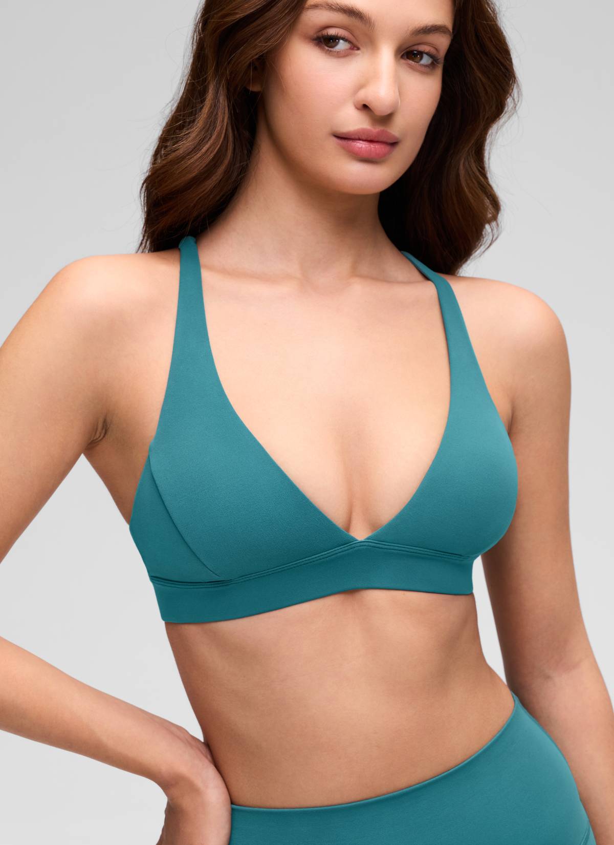 CRZ YOGA Women's Light Support Butterluxe Yoga Bra Strappy back V Neck Green Jade