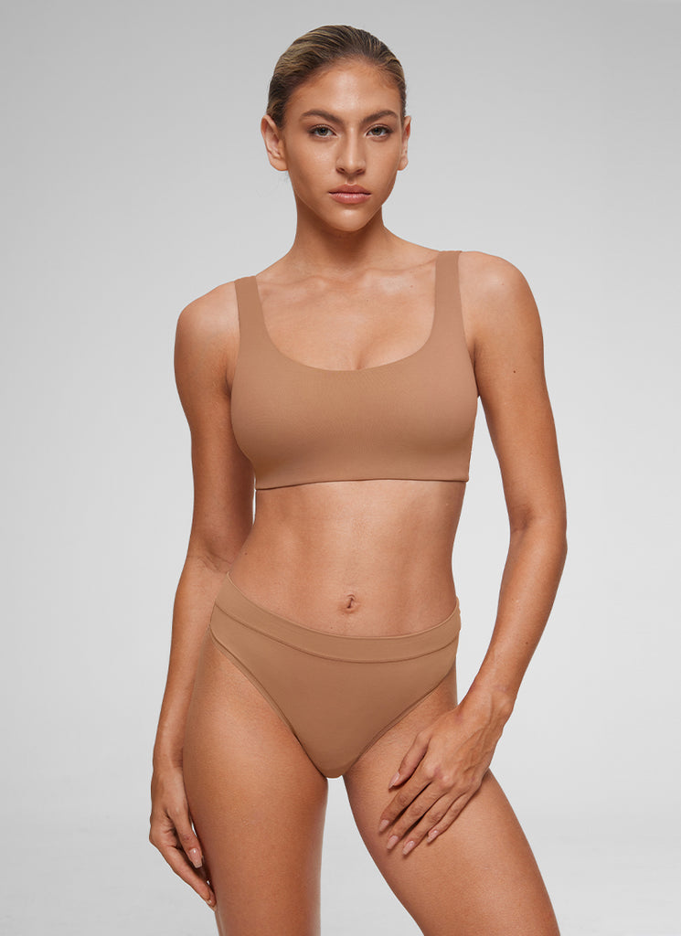 CRZ YOGA Women's Softhold Wireless Double Lined U Back Everyday Bra Hot Fudge Brown