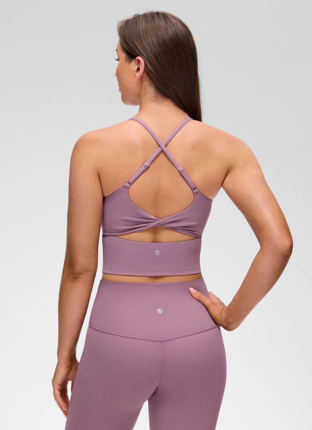 CRZ YOGA Women's Butterluxe U Neck Twist Cross Back Built in Bra Tank Light Lavender @model_info:Brooklyn