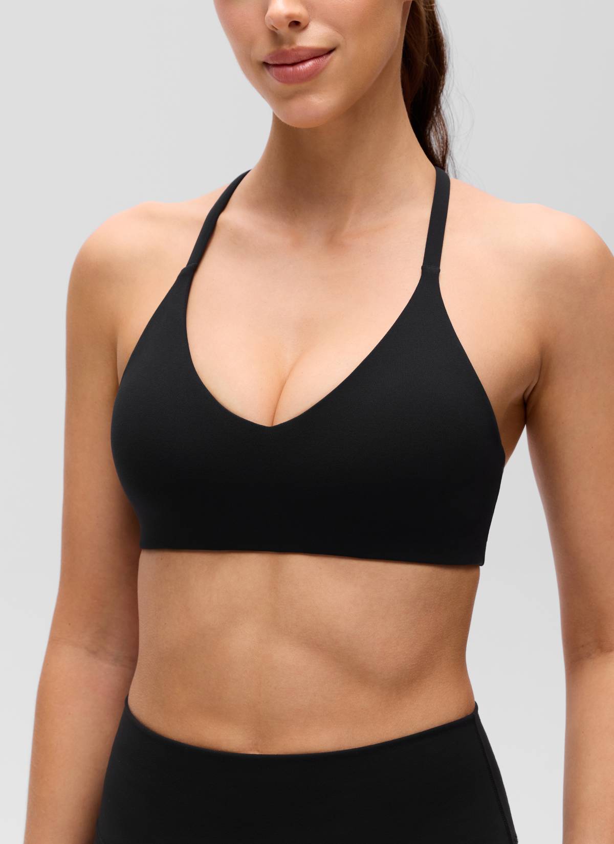 CRZ YOGA Women's Butterluxe V Neck  Racerback Thin Straps Sports Bra Black @model_info:Lary