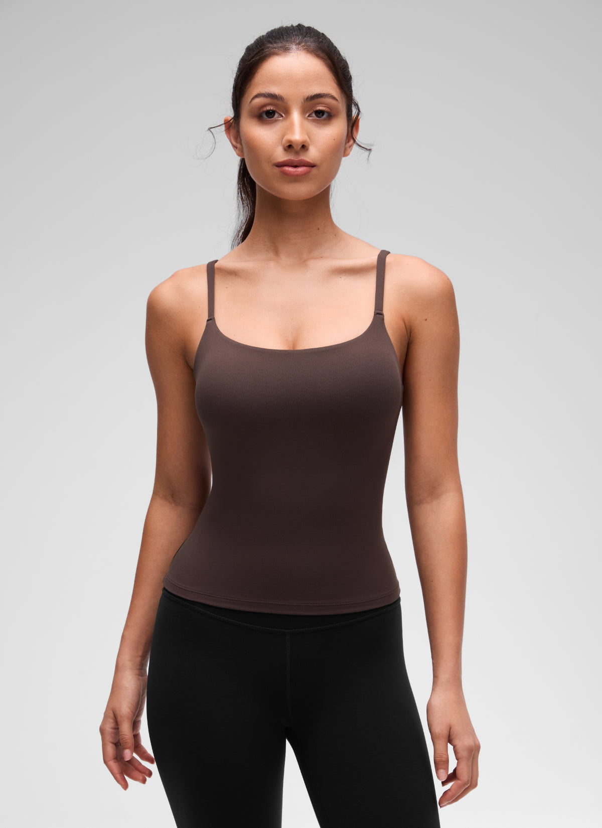 CRZ YOGA Women's Yoga Softretch U Back Waist Length Built in Bra Tank Clay Brown @model_info:Maysa