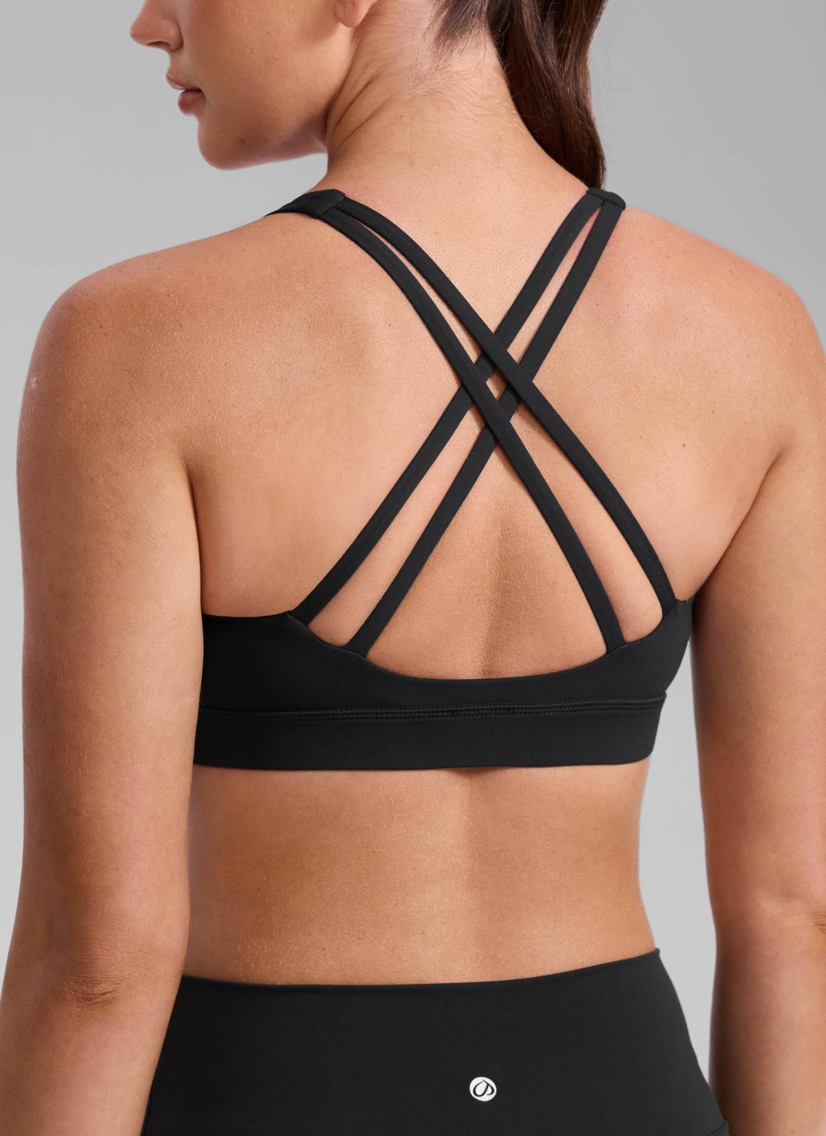 CRZ YOGA Women's Nakedfeel Training U Neck Criss Cross Back Sports Bra Black @model_info:Brooklyn