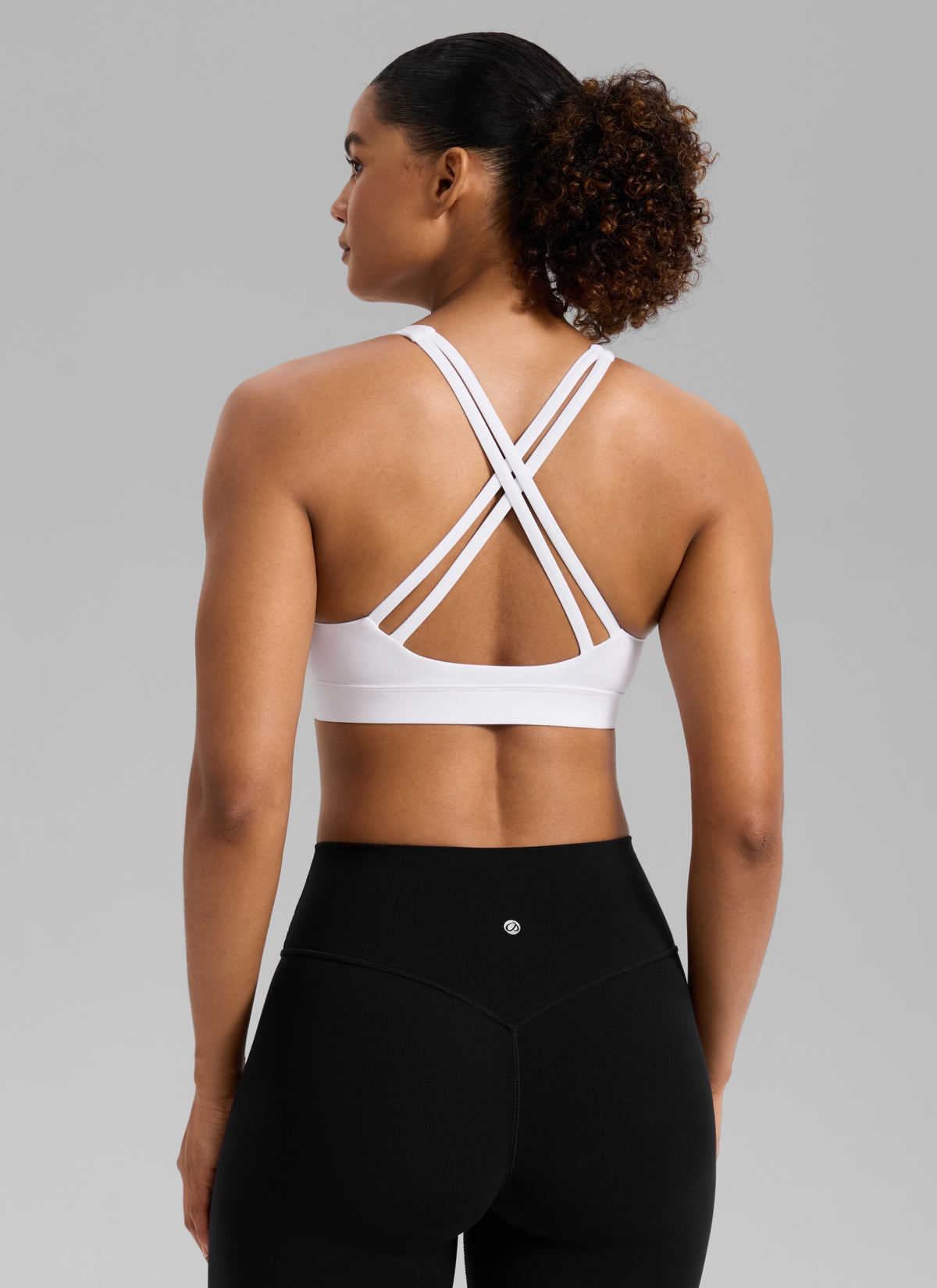 CRZ YOGA Women's Nakedfeel Training U Neck Criss Cross Back Sports Bra White @model_info:Barbara