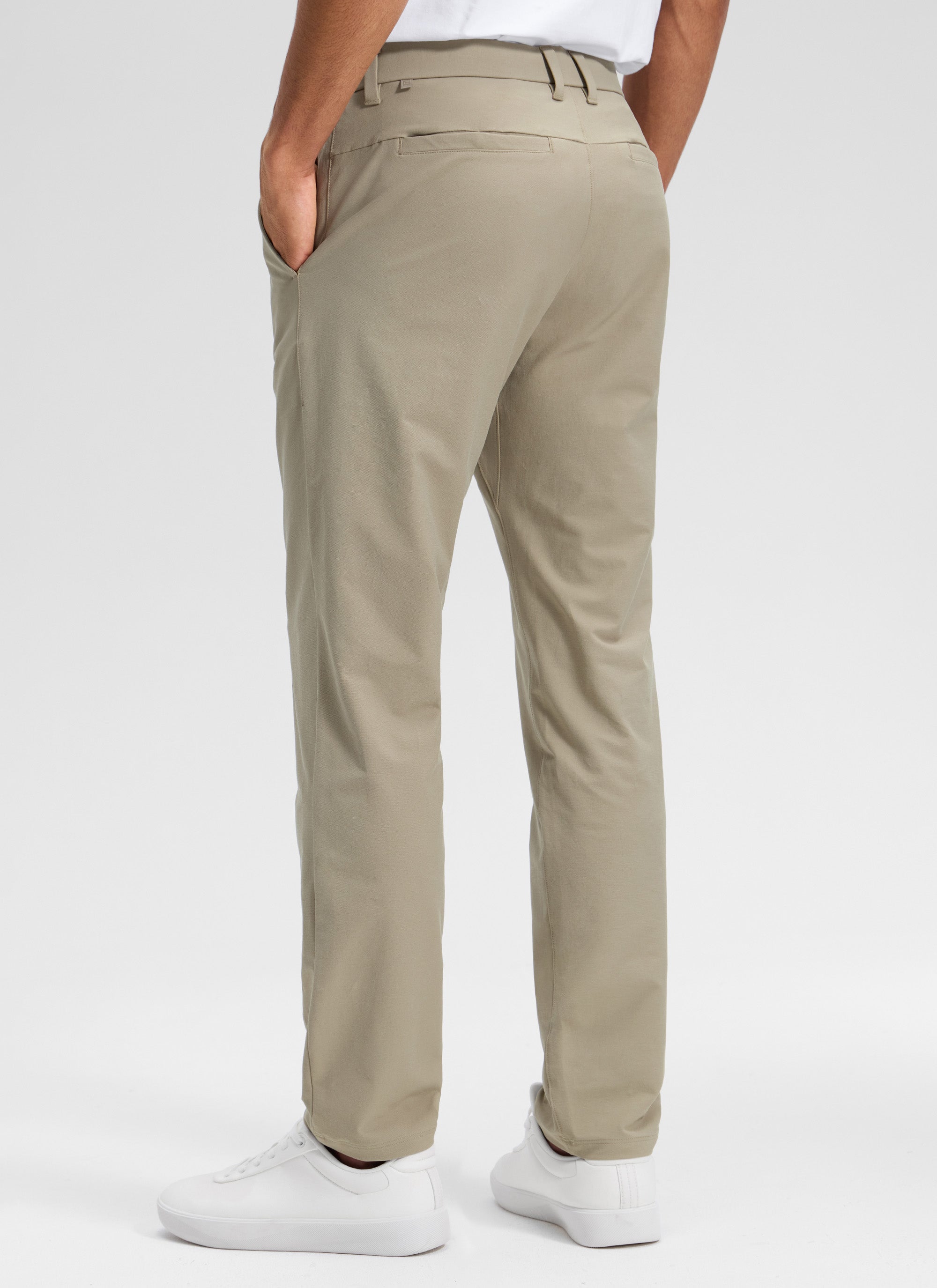 CRZ YOGA Man's Stretch Cotton Golf Mid Rise Pocket Chino Pant 32