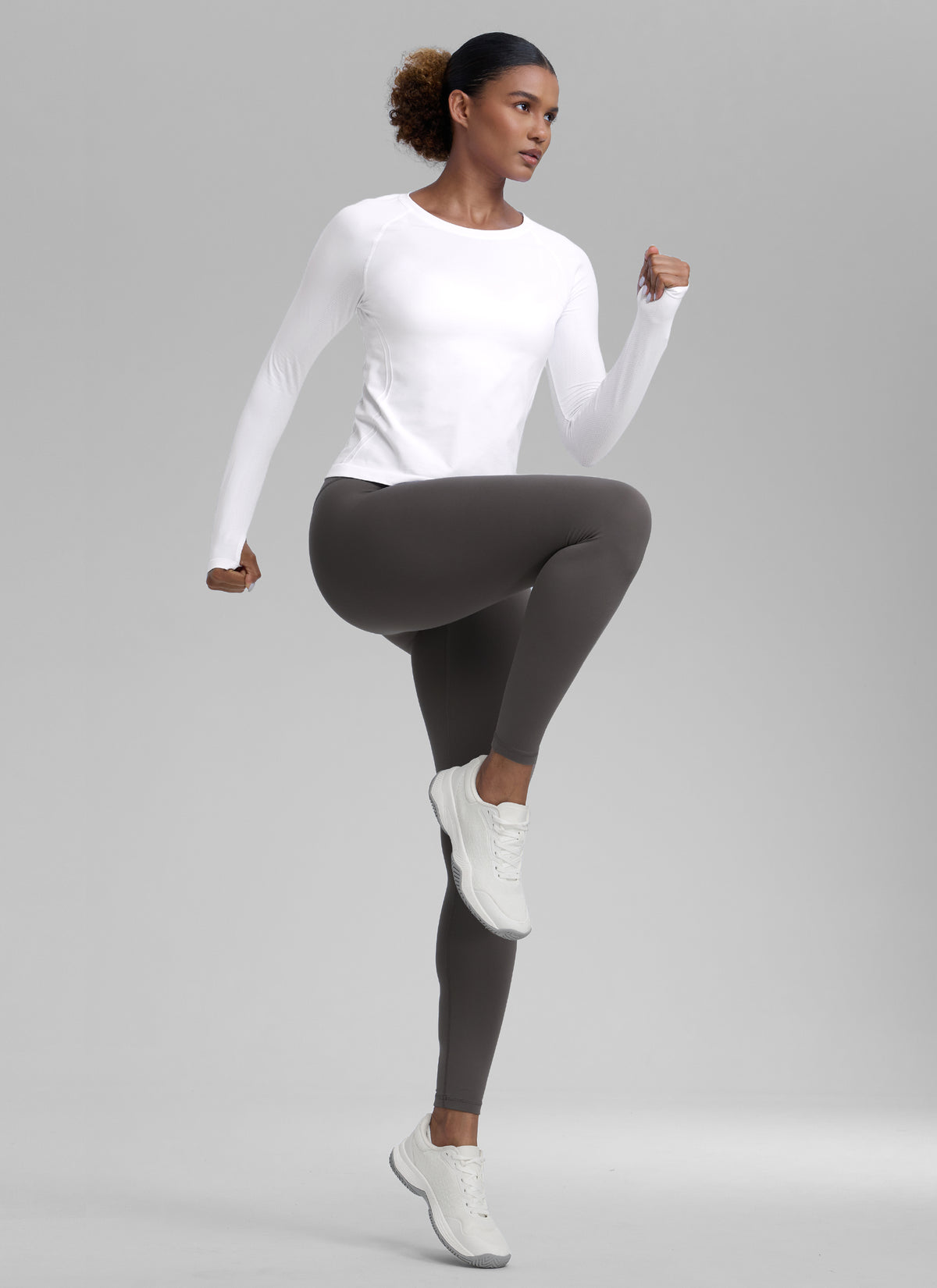CRZ YOGA Women's Running Quick Dry Shirts Seamless Long Sleeves White