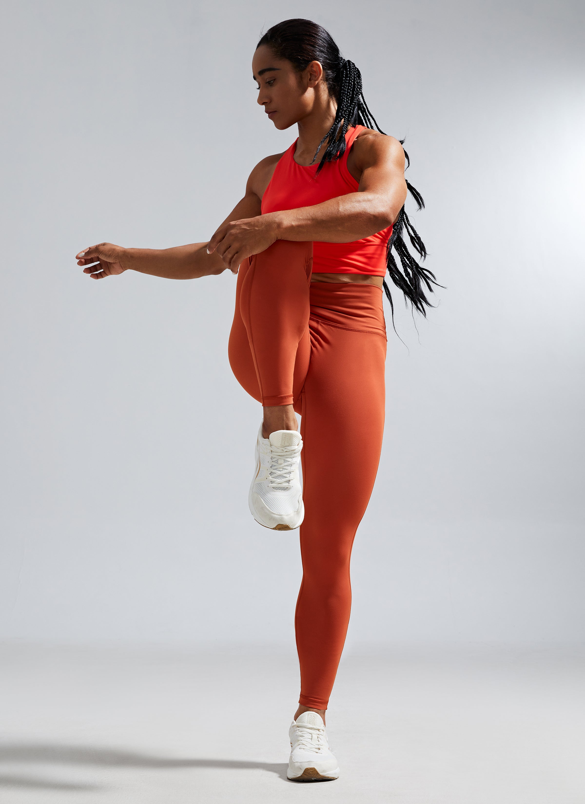 CRZ YOGA Women's Train High Rise Ulti-Dry 7/8 Workout Leggings 25'' Chestnut