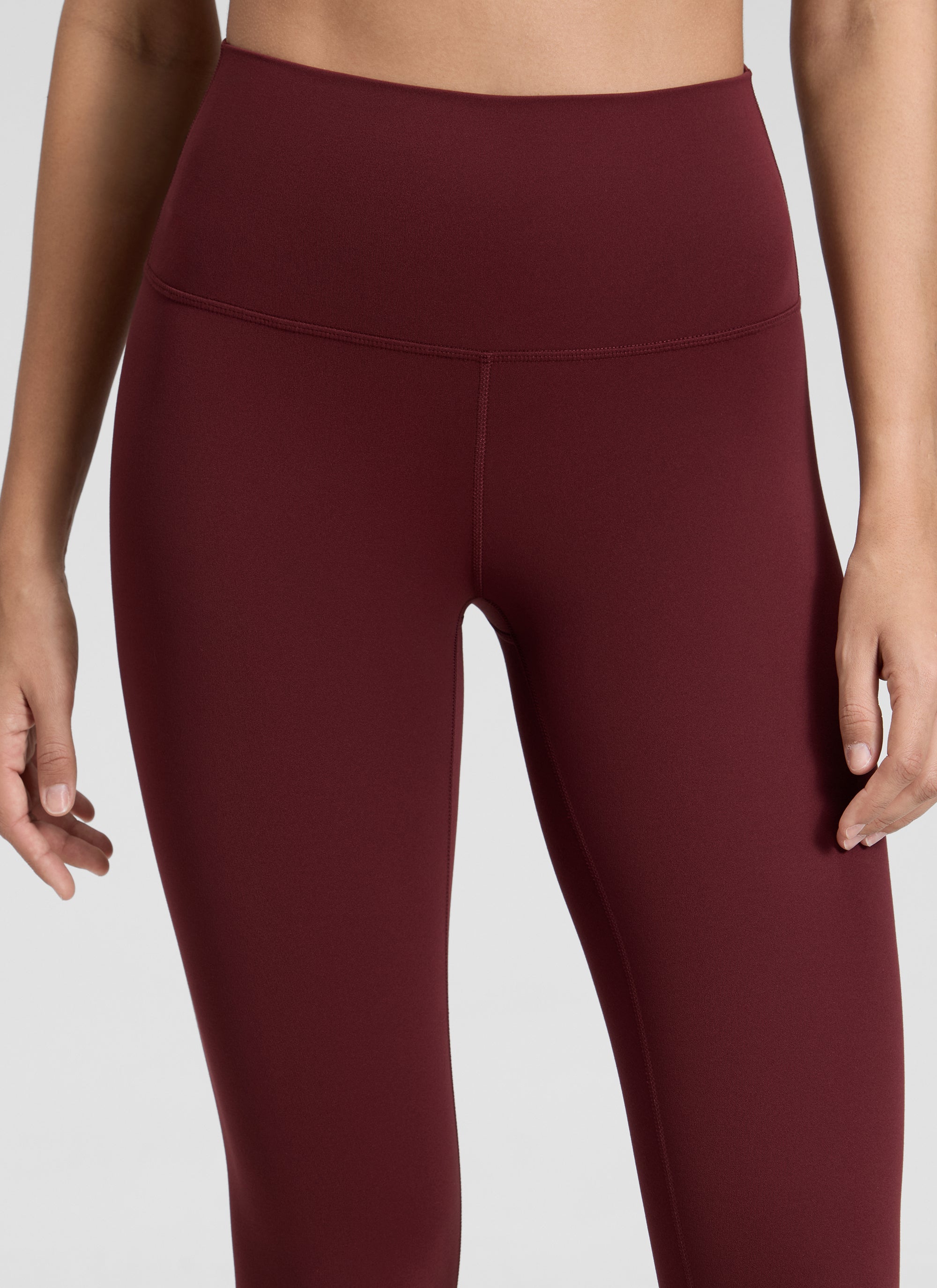 CRZ YOGA Women's Yoga Lounge High Rise Butterluxe Yoga Leggings 25'' Red Merlot @model_info:Jenna