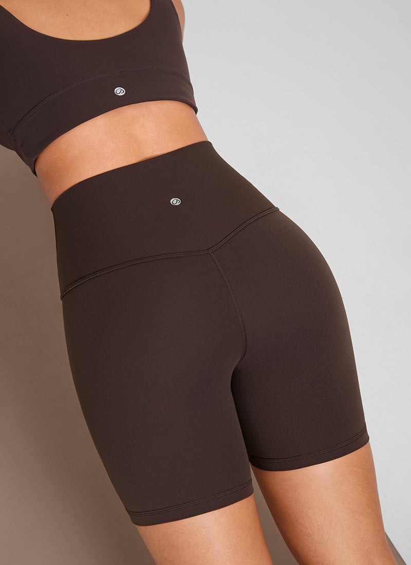 CRZ YOGA Women's Yoga High Rise Biker Shorts Butterluxe Shorts 6'' Hot Fudge Brown