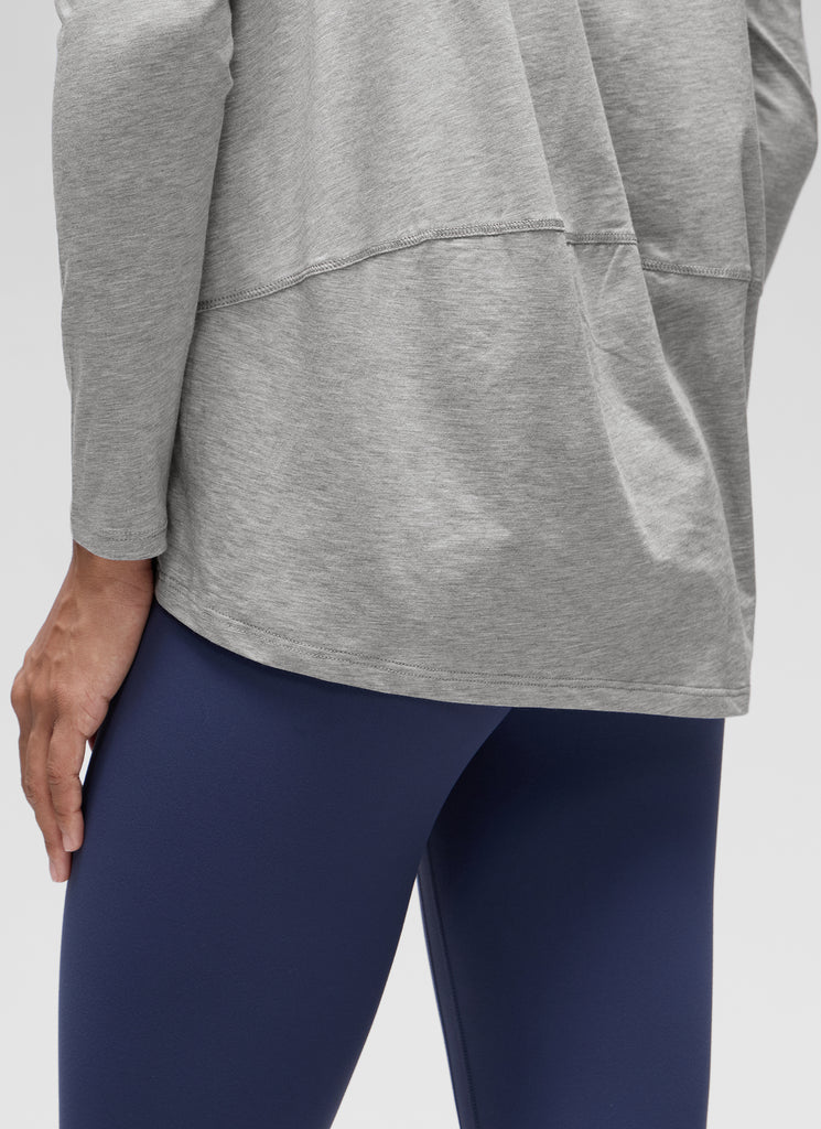 CRZ YOGA Women's Casual Loose Fit Pima Cotton Long Sleeves Boat Neck Heathered Medium Grey