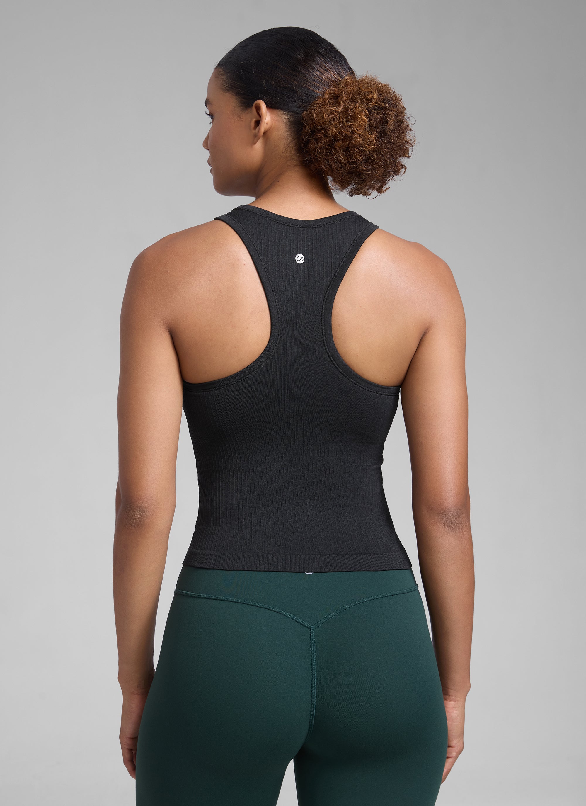 CRZ YOGA Women's Yoga Slim Fit Tops Seamless Hip LengthTank High Neck Black