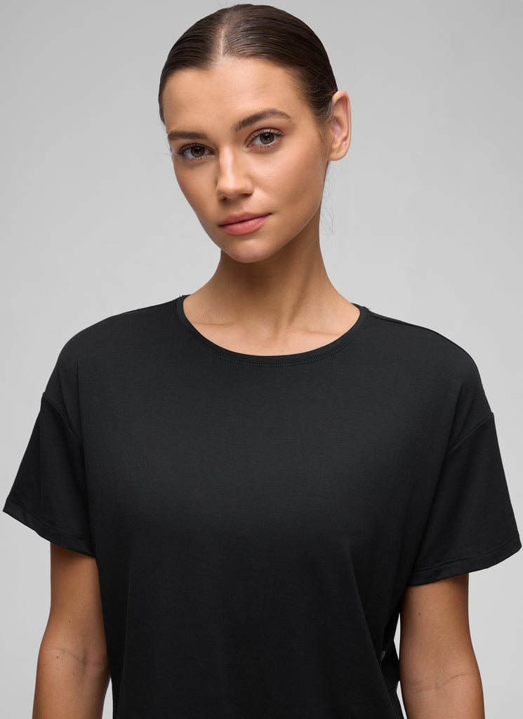 CRZ YOGA Women's Yoga Relaxed Fit Cropped Open Back Short Sleeves Black