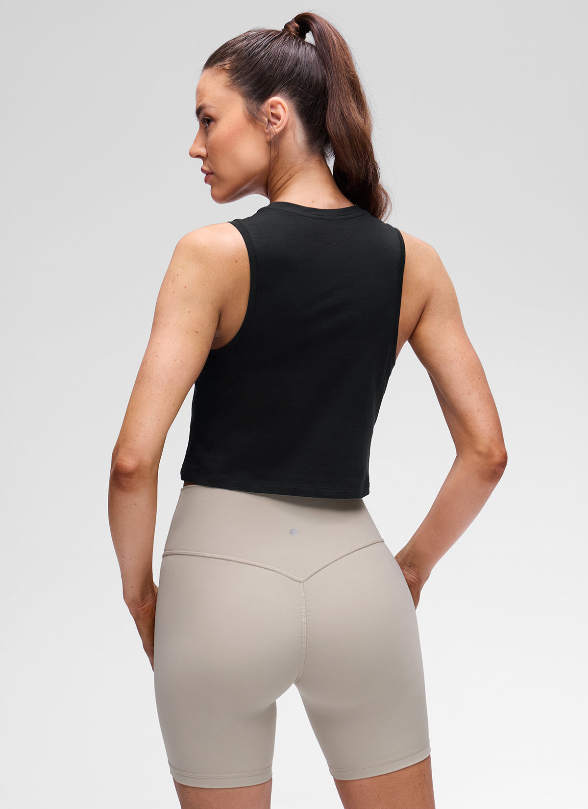 CRZ YOGA Women's Pima Cotton Casual Crewneck RacerBack Crop Tank Black @model_info:Kseniia