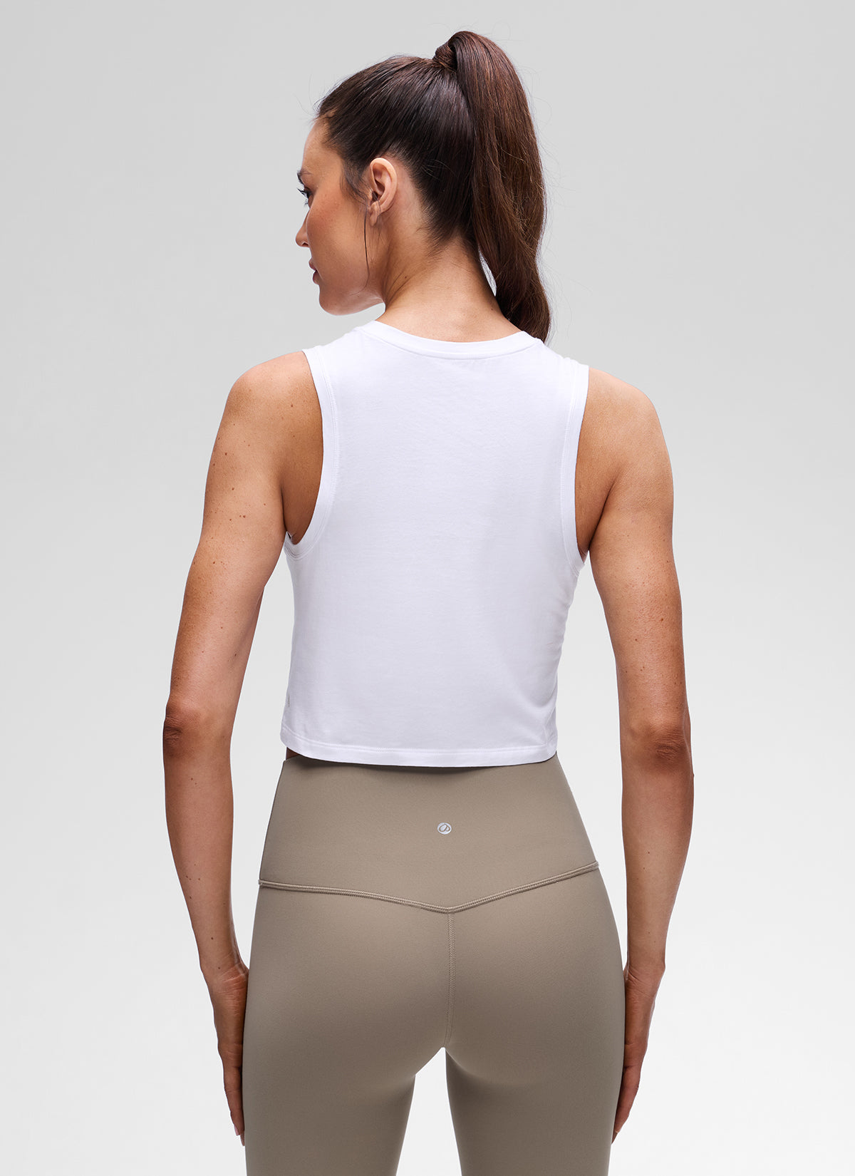 CRZ YOGA Women's Pima Cotton Casual Crewneck RacerBack Crop Tank White @model_info:Kseniia