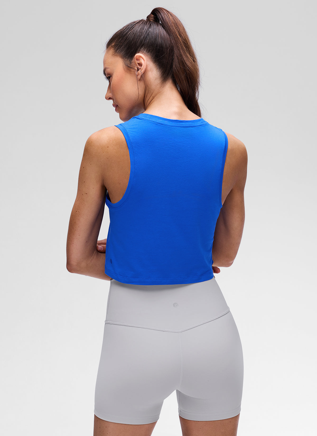 CRZ YOGA Women's Pima Cotton Casual Crewneck RacerBack Crop Tank Strong Blue @model_info:Kseniia