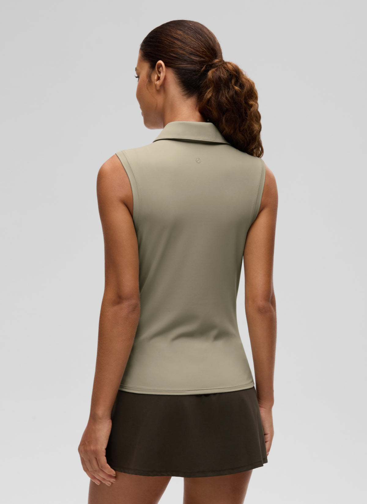 CRZ YOGA Women's Golf Tennis Hip Length Slim Fit Sleeveless Polo Warm Ash Grey @model_info:J