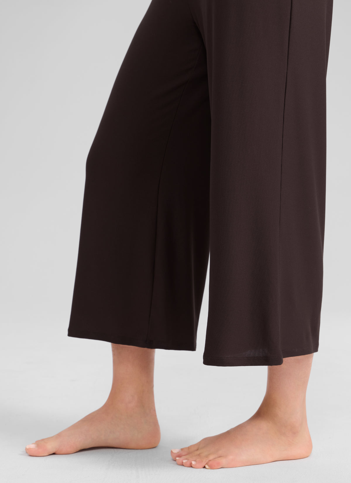 CRZ YOGA Women's Cloudweight Casual Racerback Wide Leg Jumpsuit Hot Fudge Brown