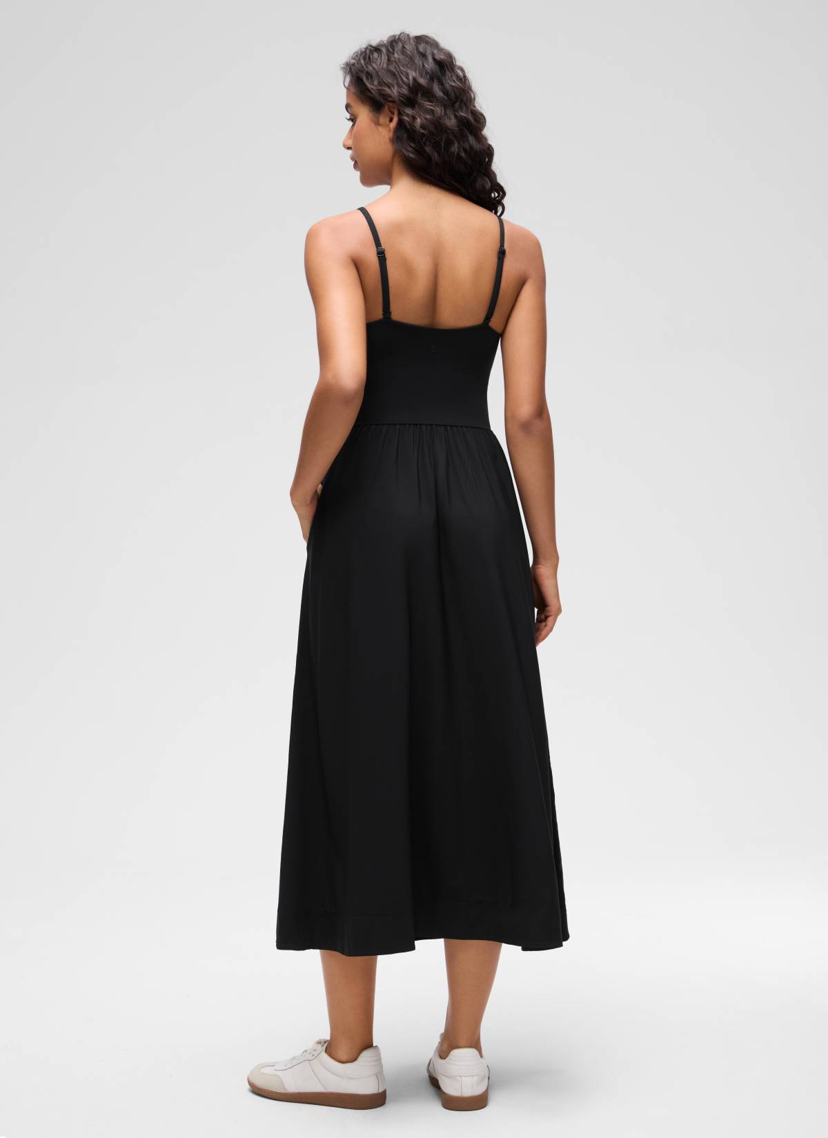 CRZ YOGA Women's Casual V Neck Built in Bra Long Dress Black