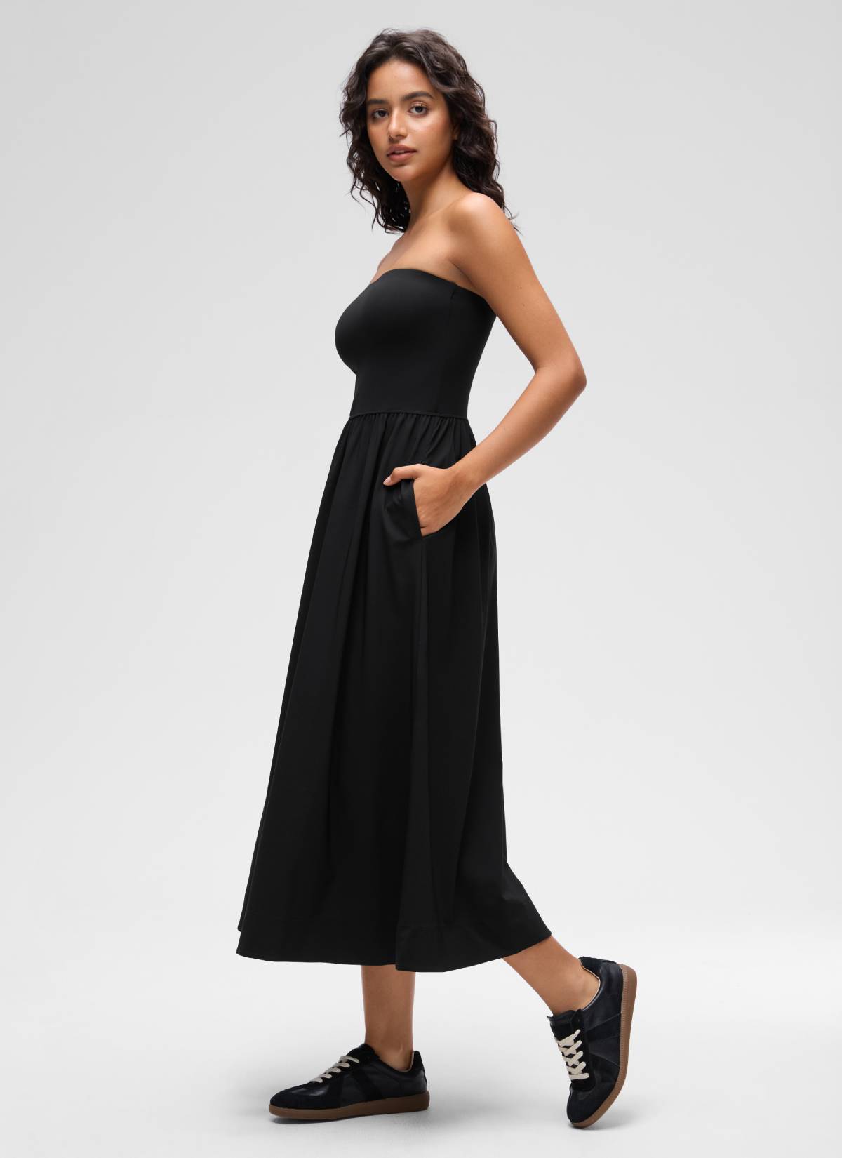 CRZ YOGA Women's Dual-fabric Casual Strapless Built in Bra Long Dress Black