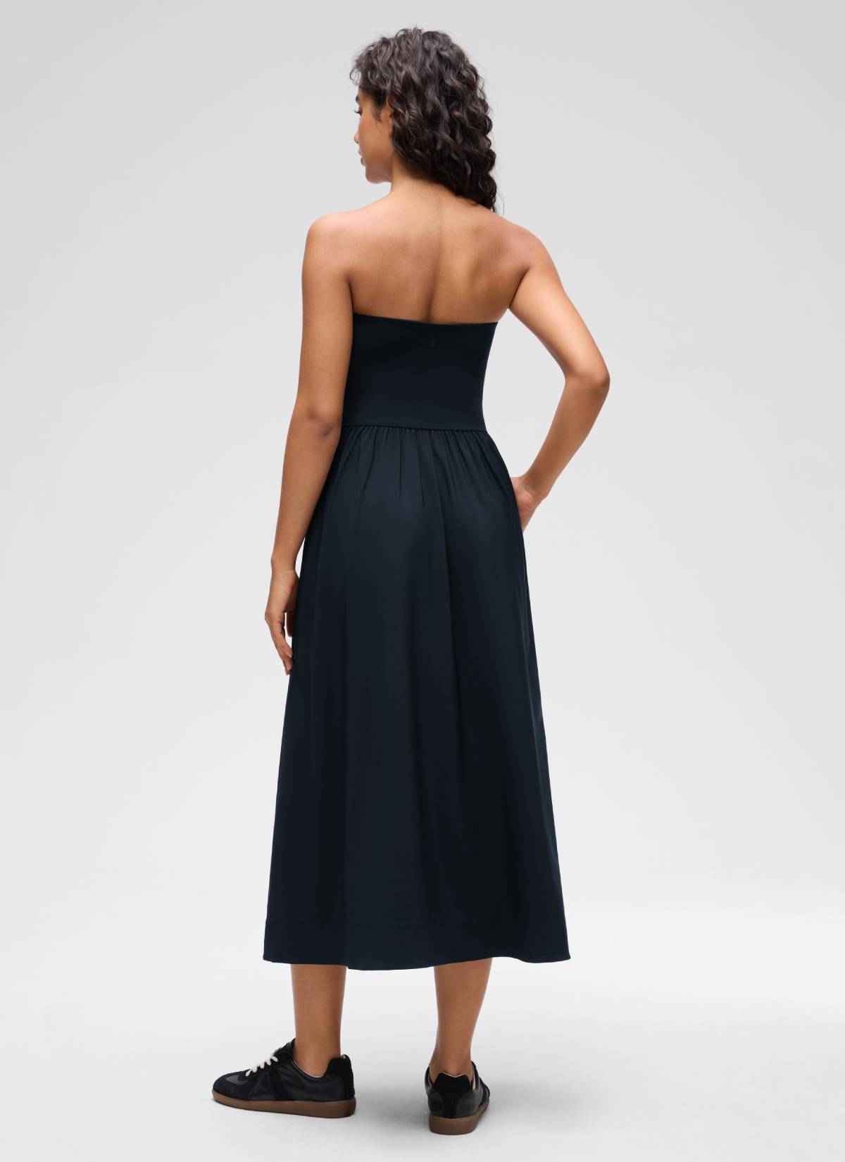 CRZ YOGA Women's Dual-fabric Casual Strapless Built in Bra Long Dress True Navy
