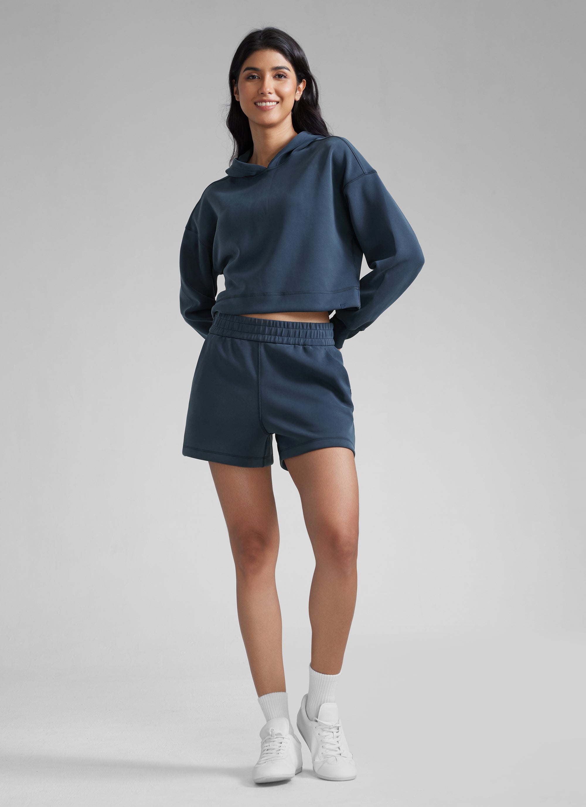SoftAura Sweat Shorts 4” with Pockets Drawstring