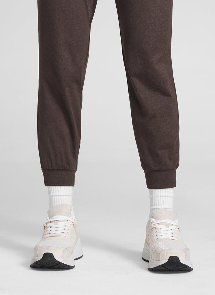 CRZ YOGA Women's Cloud Jersey Capri Joggers 25'' with Pockets Hot Fudge Brown