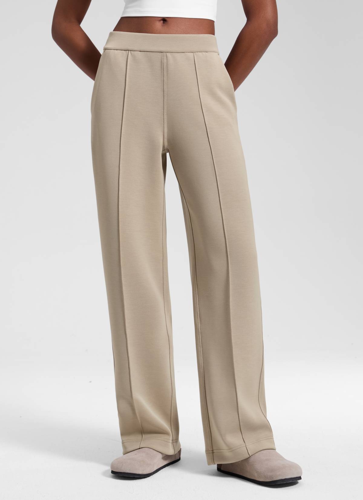 CRZ YOGA Women's SoftAura Casual Mid Rise Pocket Straight Leg Pant 30