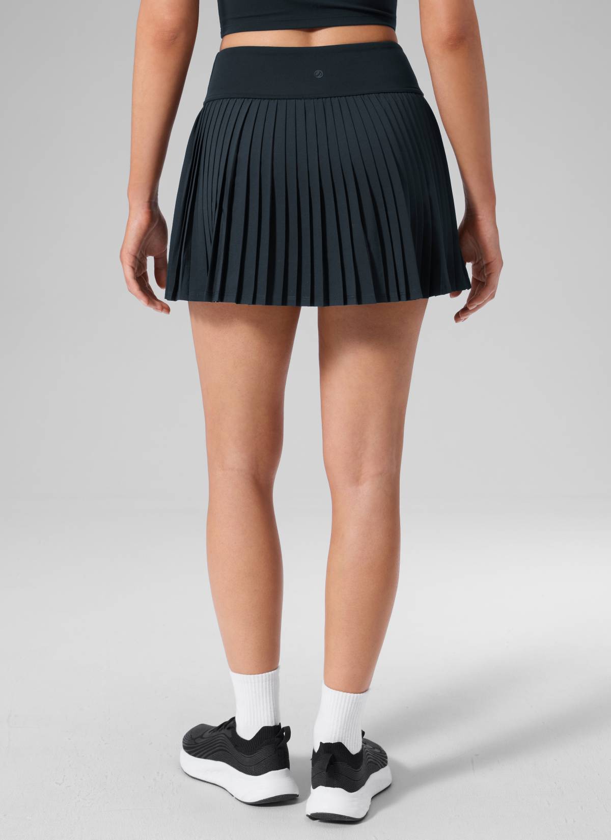 CRZ YOGA Women's Dual-fabric Tennis Pocket Pleated Back Mini Skirt True Navy