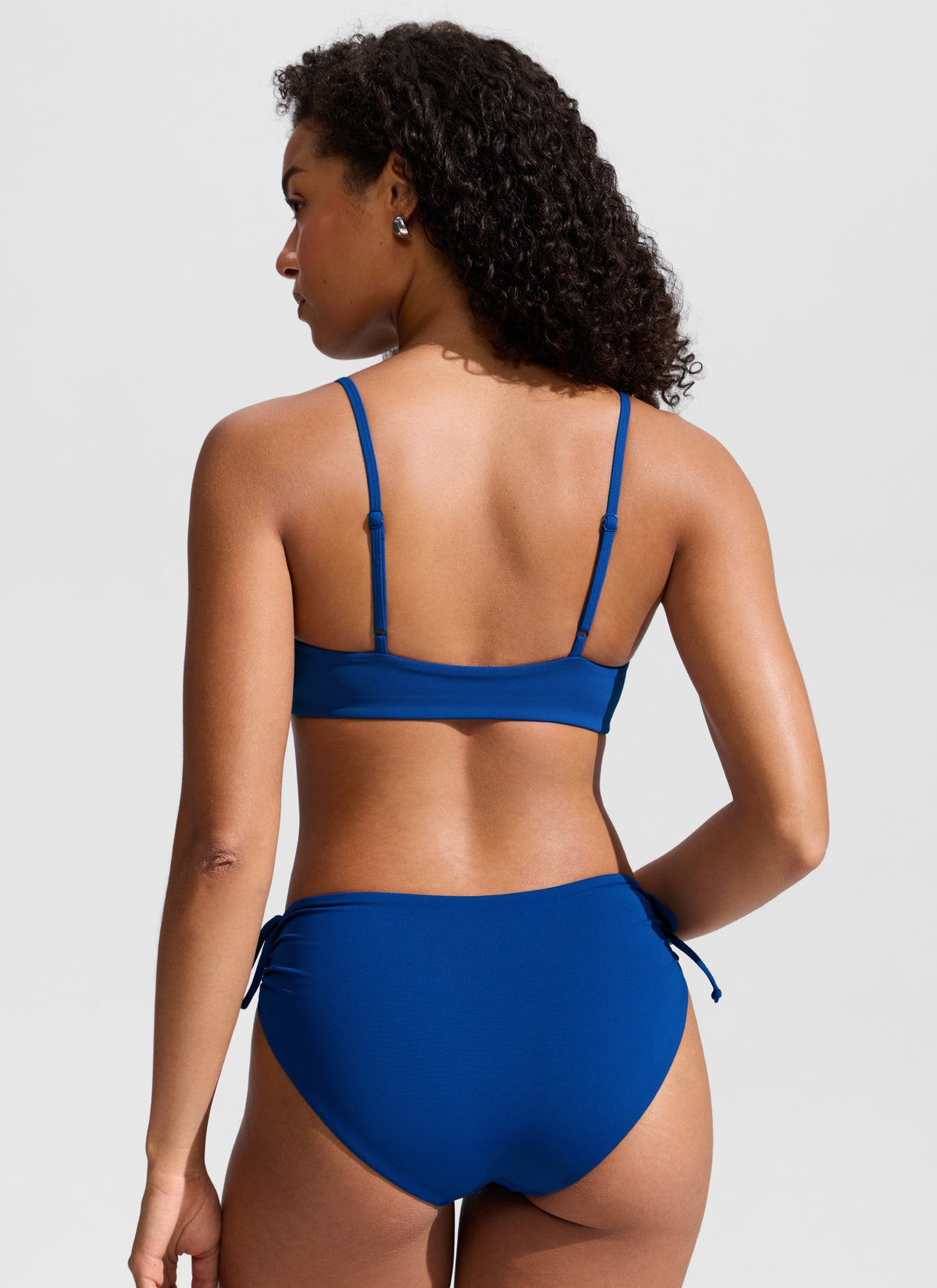 CRZ YOGA Women's Nexfeel Double Lined V Neck Non Padded Bikini Tops Waves Blue @model_info:F