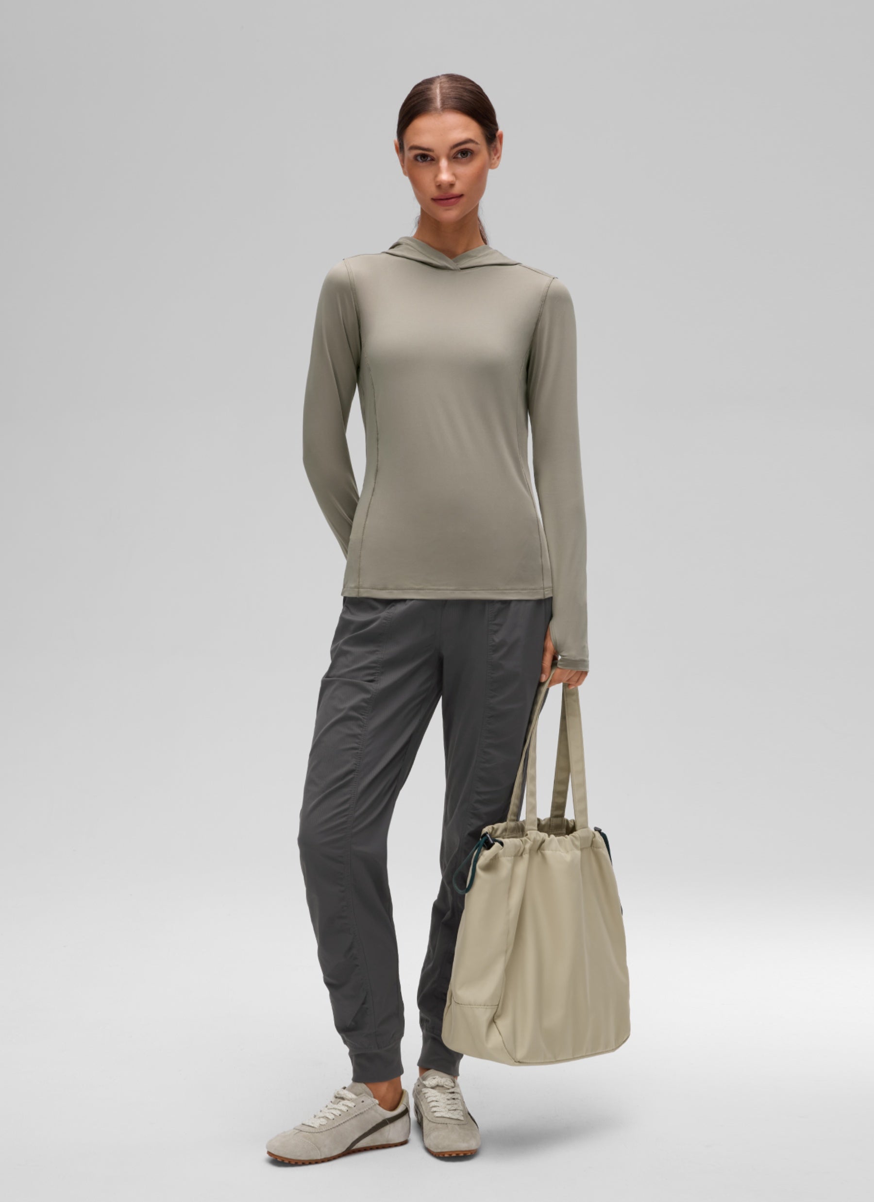 CRZ YOGA Women's UPF 50+ Long Sleeve Sun Hoodie Warm Ash Grey