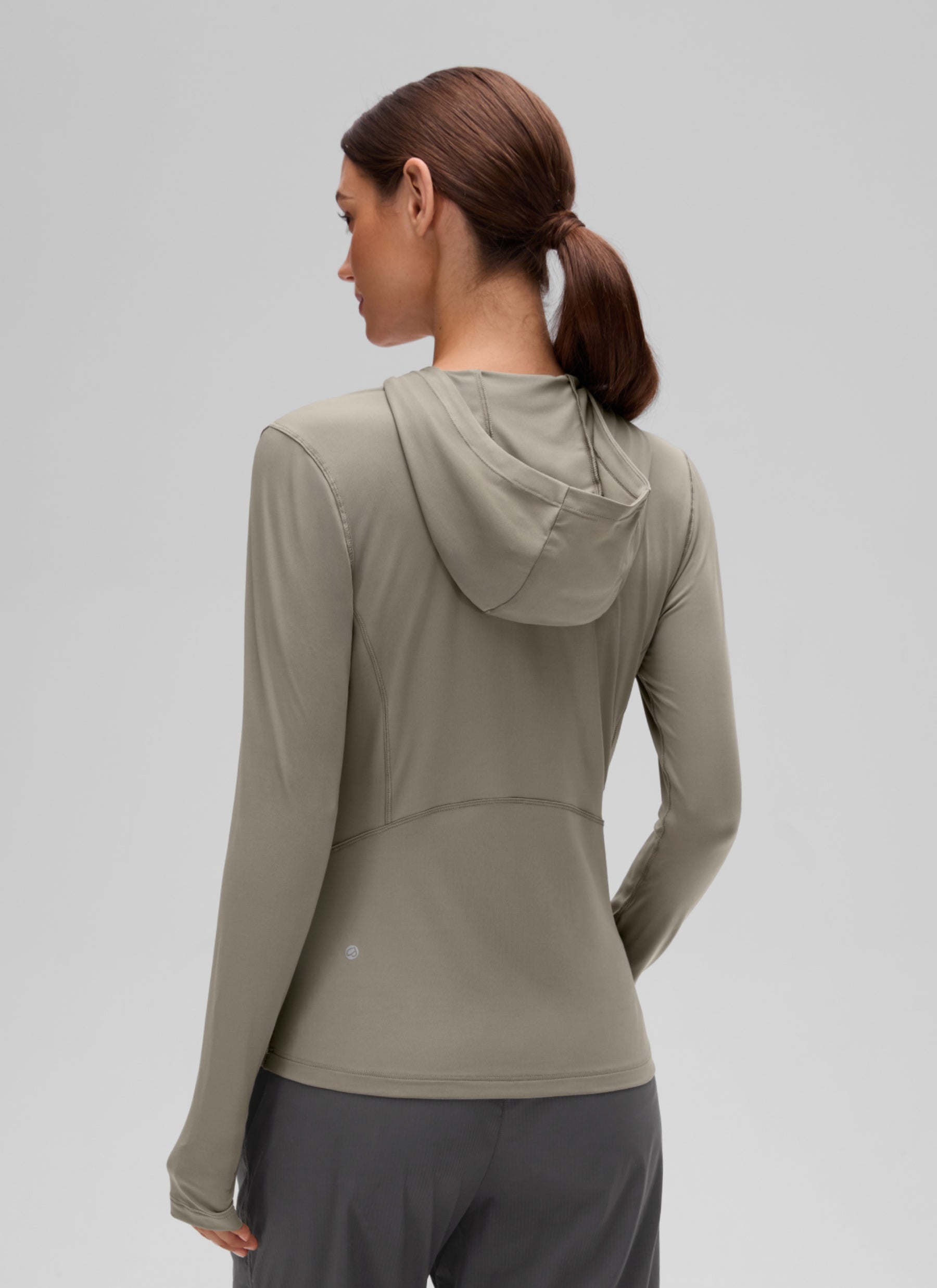 CRZ YOGA Women's UPF 50+ Long Sleeve Sun Hoodie Warm Ash Grey @model_info:G