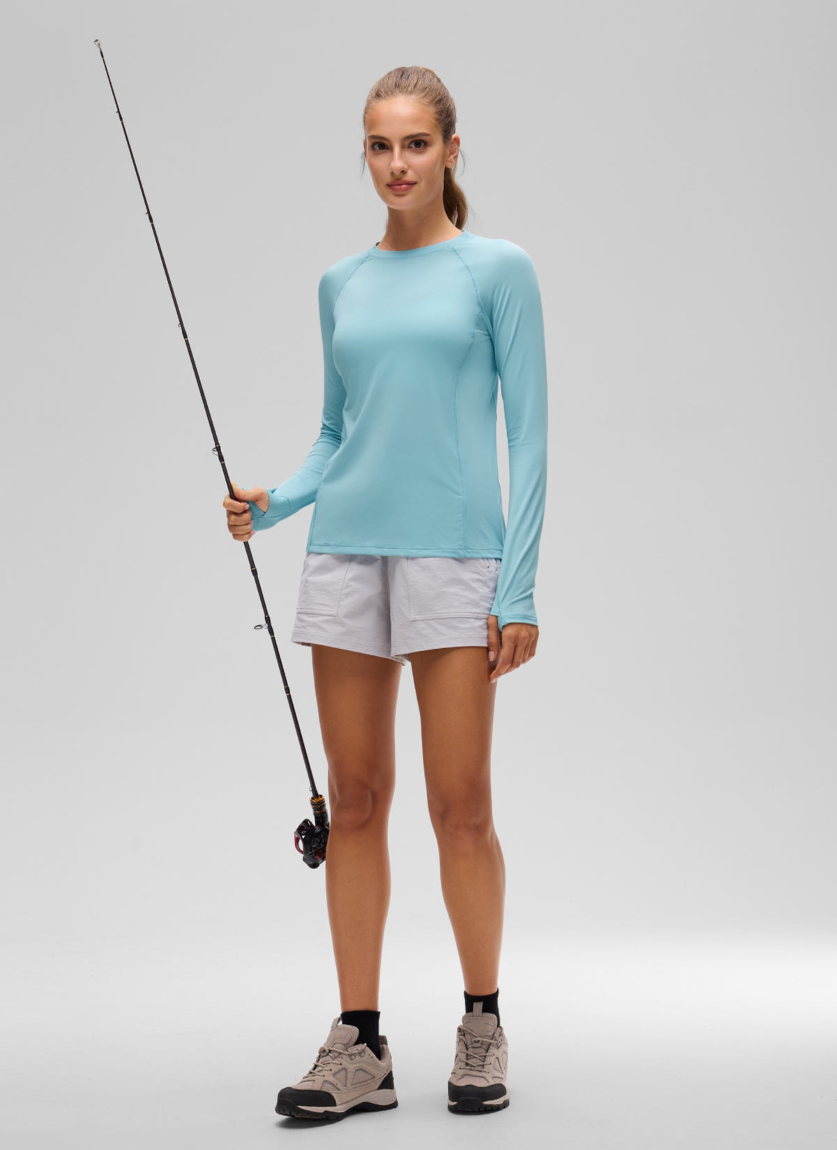 CRZ YOGA Women's Lightweight Sun Shirt Long Sleeve Tops UPF 50+ Light Blue @model_info:T