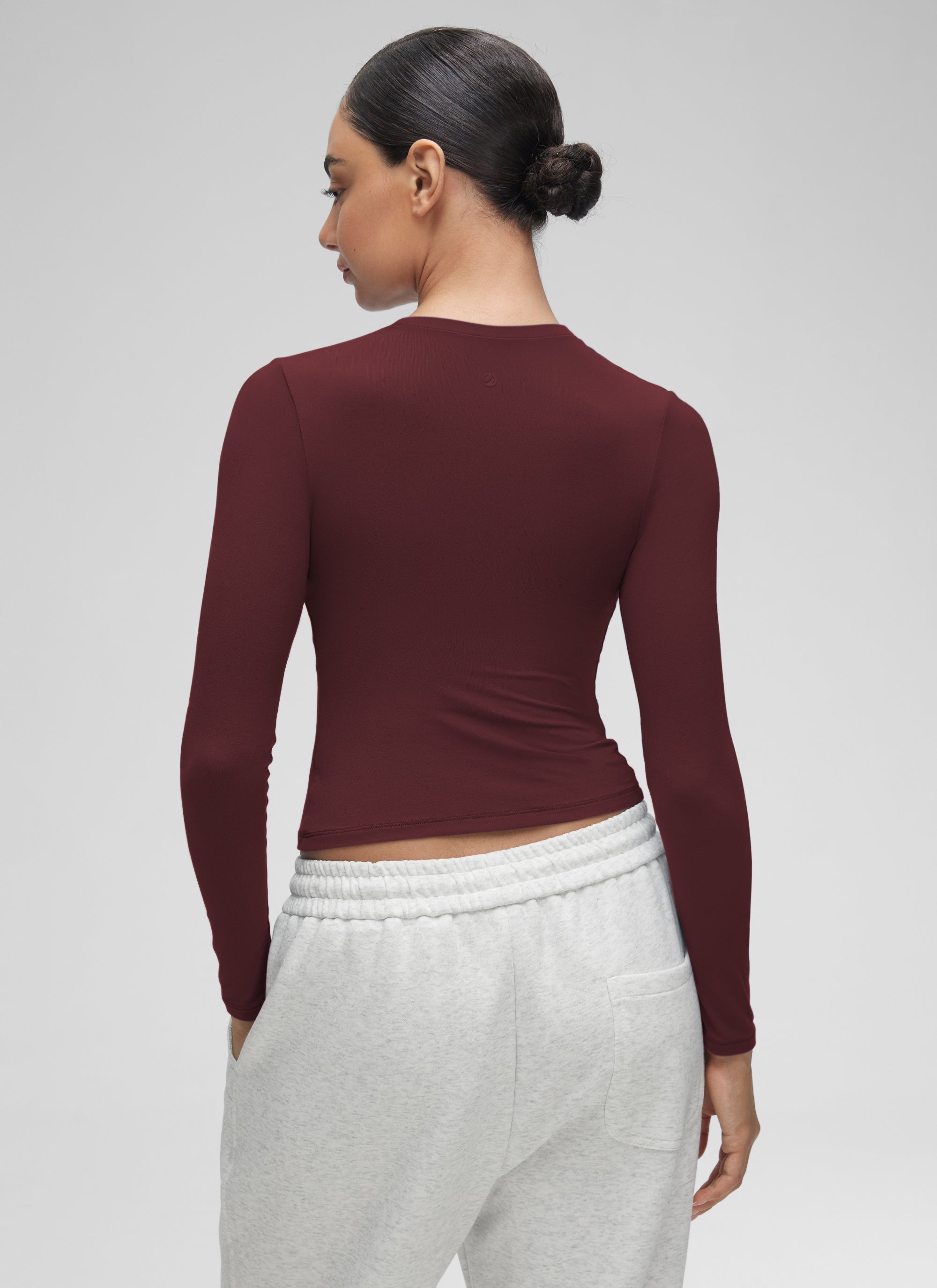 CRZ YOGA Women's Crew Neck Tight Fit Long Sleeve Shirts Casual Tee Red Merlot