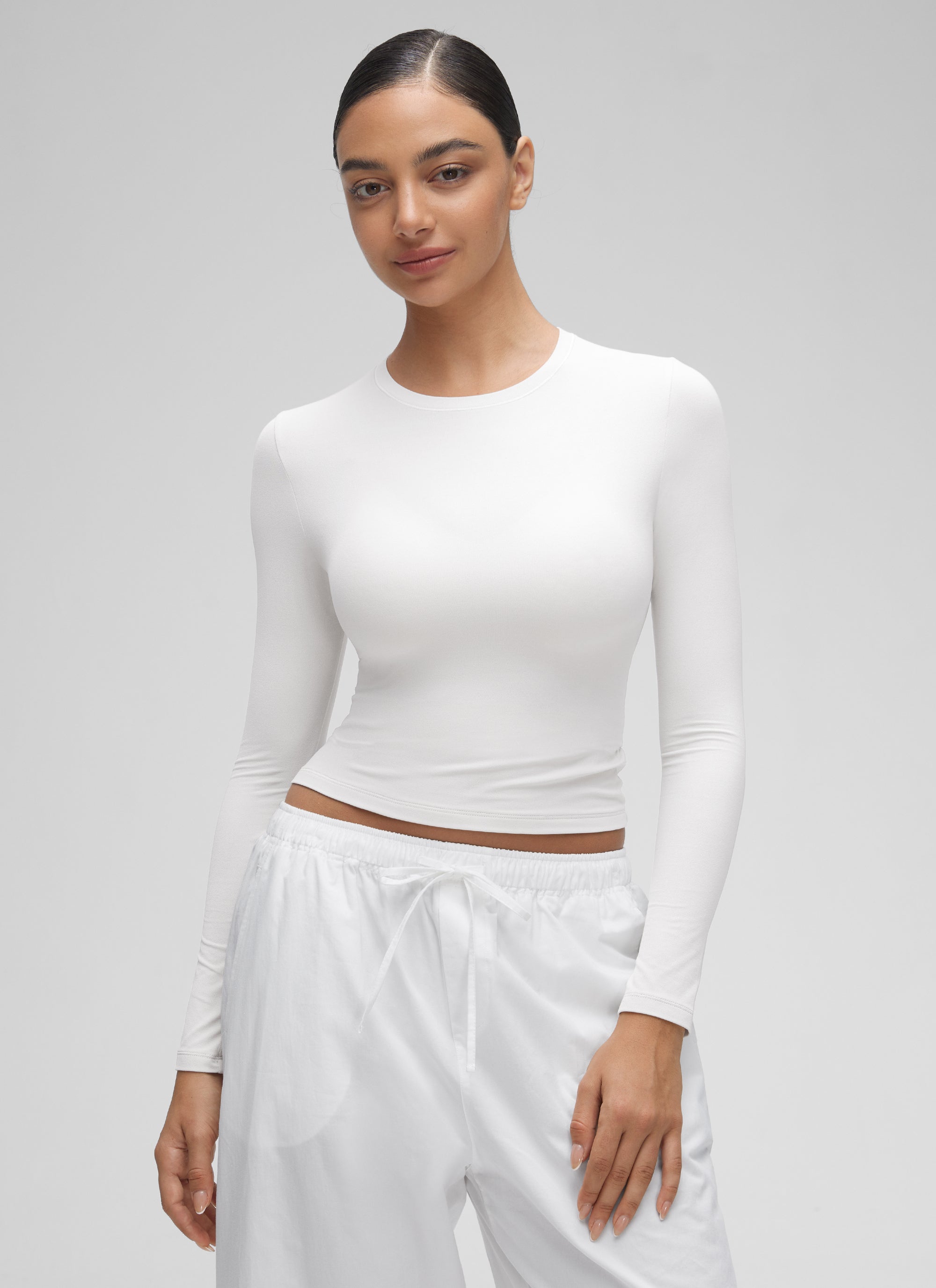 CRZ YOGA Women's Crew Neck Tight Fit Long Sleeve Shirts Casual Tee White